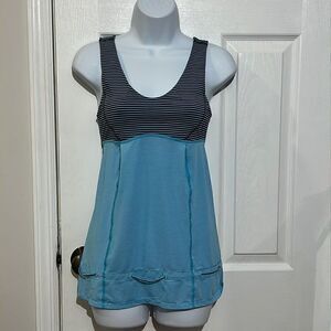 Lululemon Hustle & Bustle Tank size 4